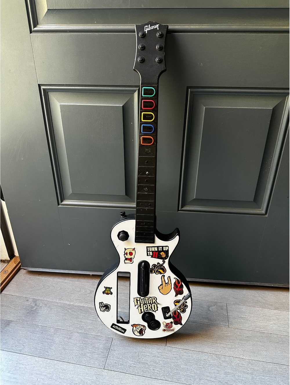 Nintendo Wii Guitar Hero Red Octane Gibson Les Paul Guitar TESTED 95125.805